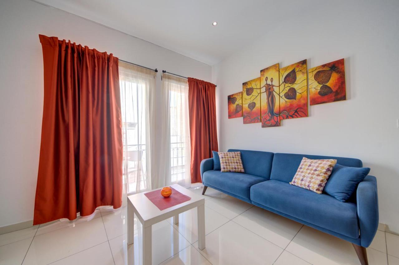 Sapphire Court 2 Bedroom Apartments By Shortletsmalta Sliema Exterior foto